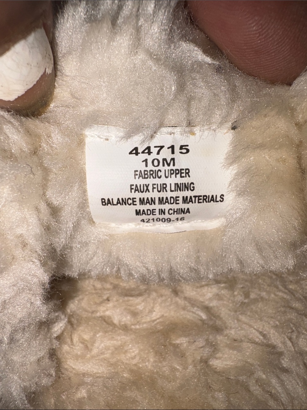 MINNETONKA Cozy Faux-Fur Slide Slippers with Patterned Strap - Cream - Picture 3 of 5